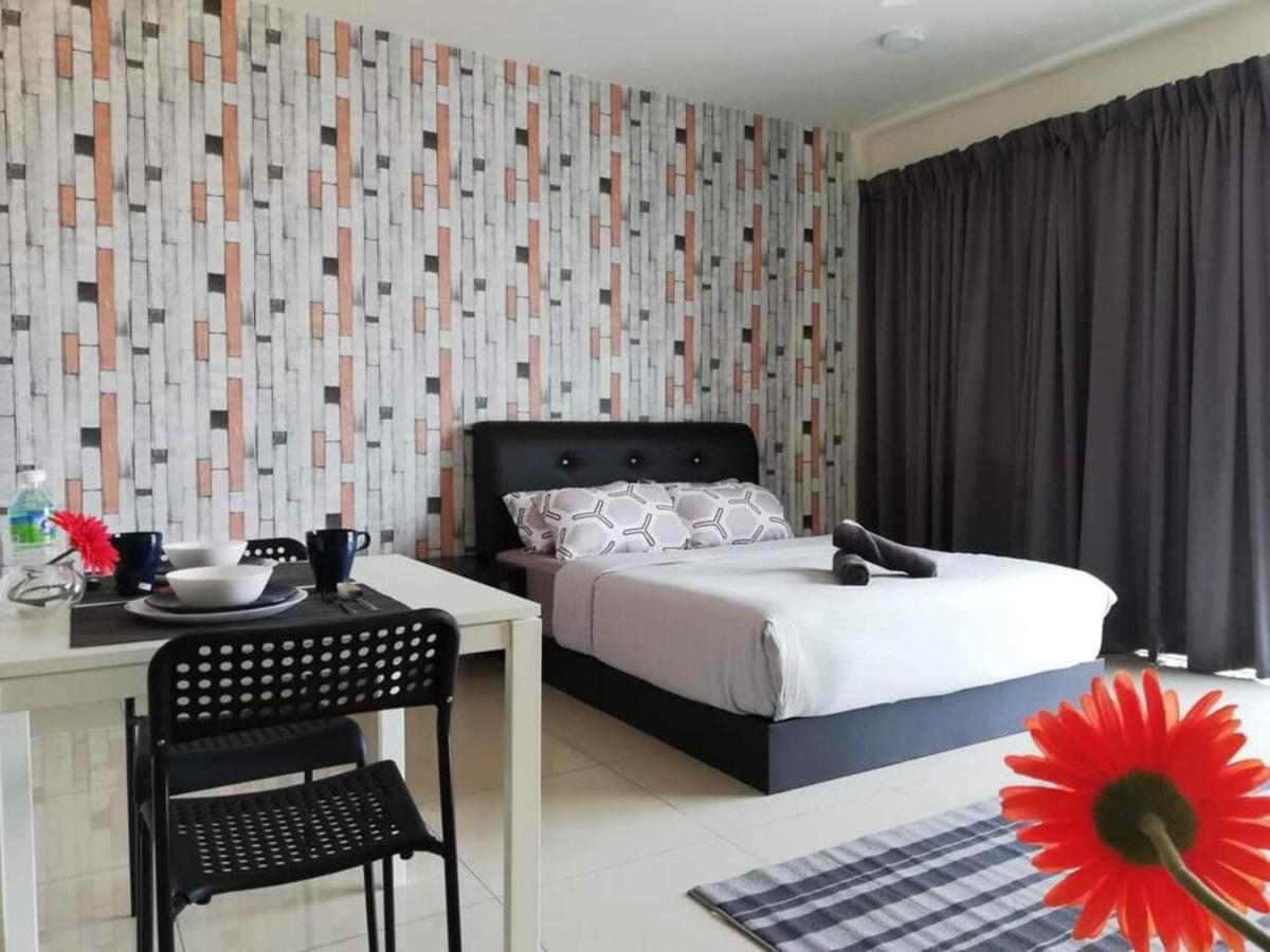 Peanut Butter Homestay - Trefoil Setia Alam Shah Alam Eksteriør bilde